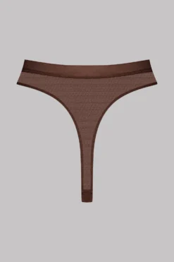 Corps à CorpsString taille haute