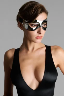 L'AnonymeMasque miroir
