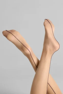 LegwearBas coupés roulés couture 20D