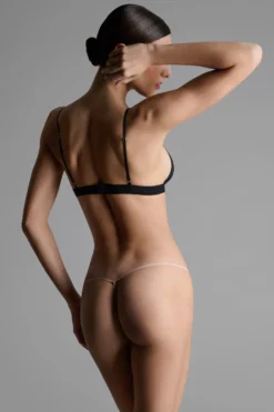Les InvisiblesMicro string - Moyen clair