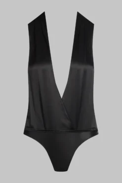 Rendez-VousBody string cache coeur