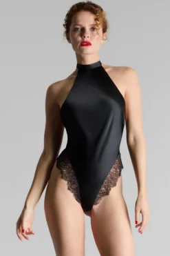 Rendez-VousBody string encolure américaine