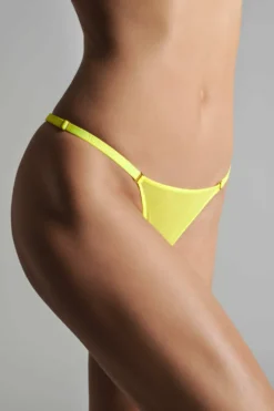 SignatureÉlastiques pour string